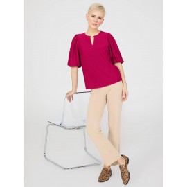 Textured Top With Front Keyhole