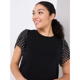 Clip Dot Tulip Sleeve Top